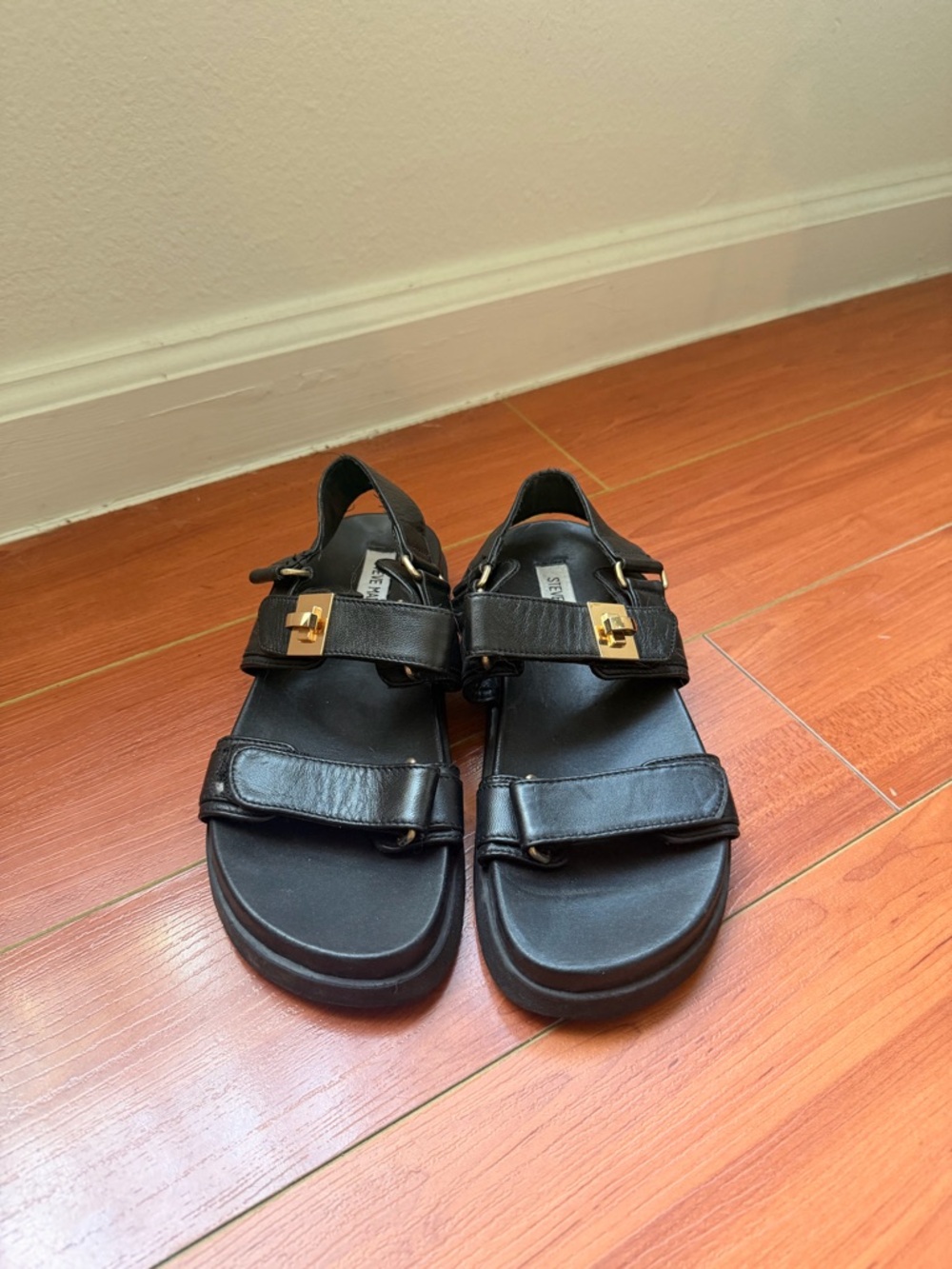 Steve Madden Black Leather Sandals